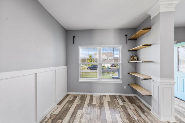 527 Chicory Lane, Valparaiso, IN 46385