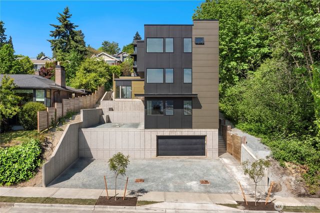 1417 36th Avenue S, Seattle, WA 98144