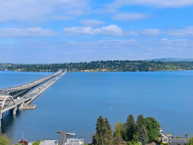 1417 36th Avenue S, Seattle, WA 98144