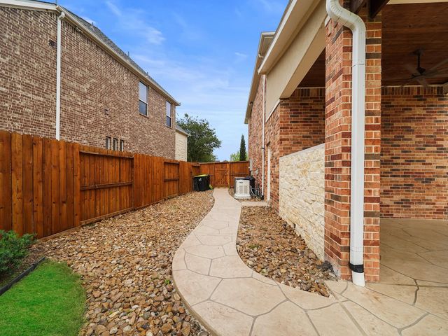 5510 Wimberly Briar Lane, Fulshear, TX 77441