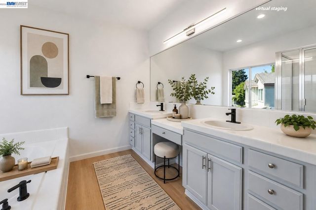 2600 Yorkshire Dr, Antioch, CA 94531