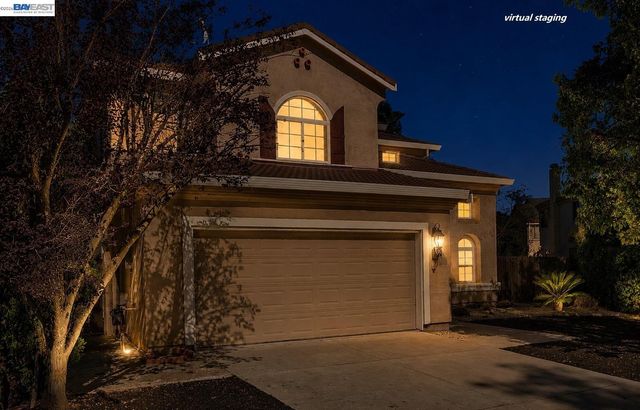 2600 Yorkshire Dr, Antioch, CA 94531