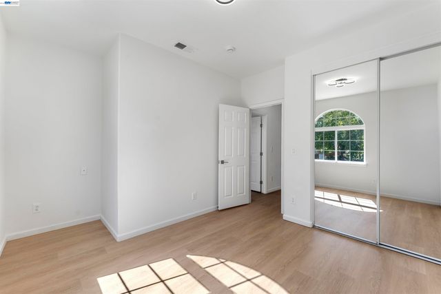 2600 Yorkshire Dr, Antioch, CA 94531