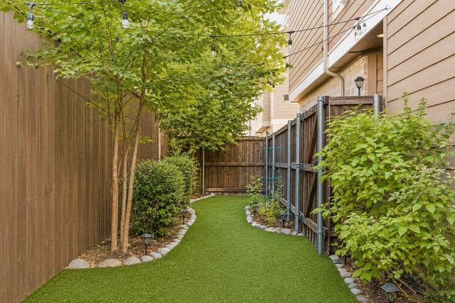 5981 Evening Star Place, Dallas, TX 75235