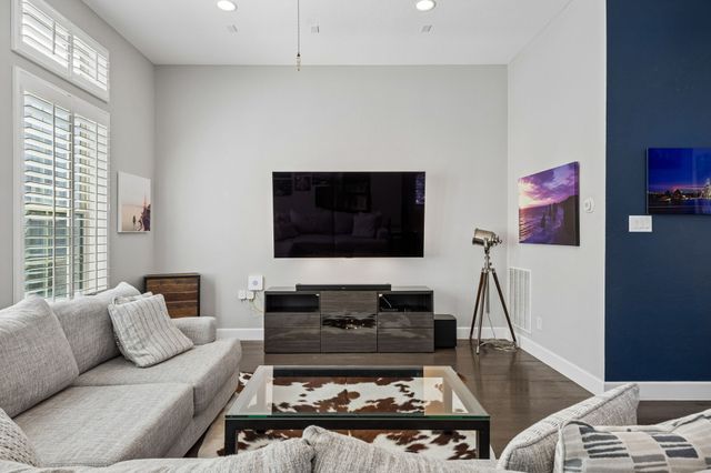 5981 Evening Star Place, Dallas, TX 75235