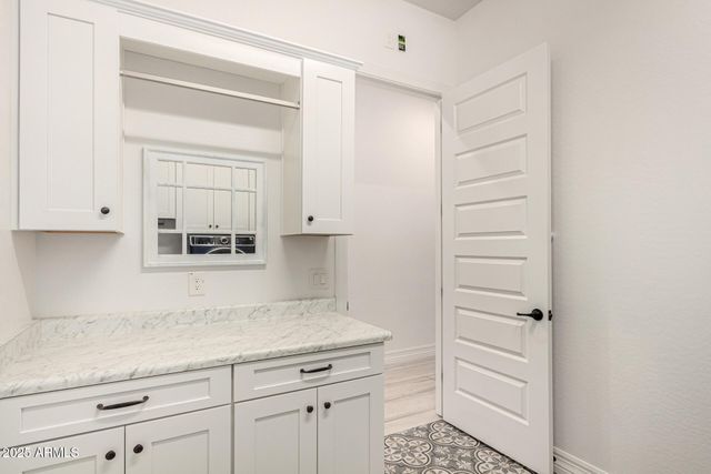 7598 W JESSIE Lane, Peoria, AZ 85383