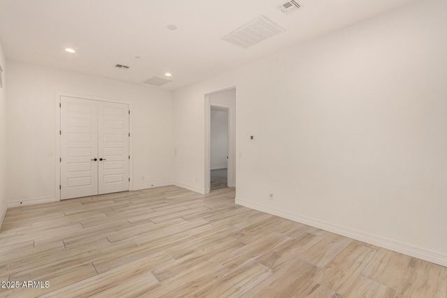 7598 W JESSIE Lane, Peoria, AZ 85383