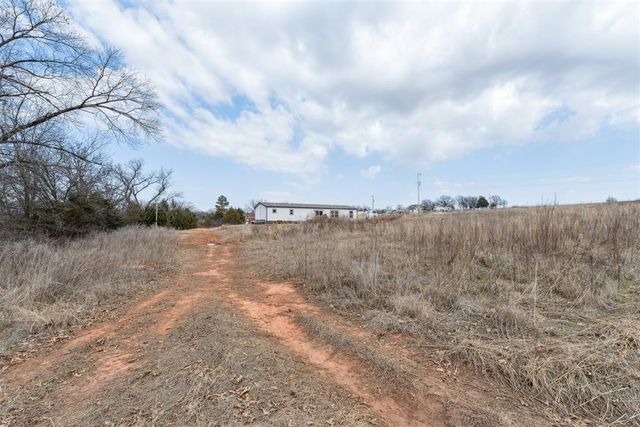 37001 Stone Ridge Drive, Tecumseh, OK 74873