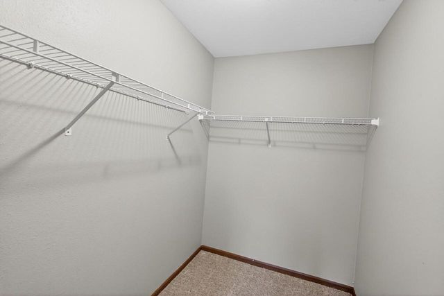 N110W17051 Ashbury LANE, Germantown, WI 53022