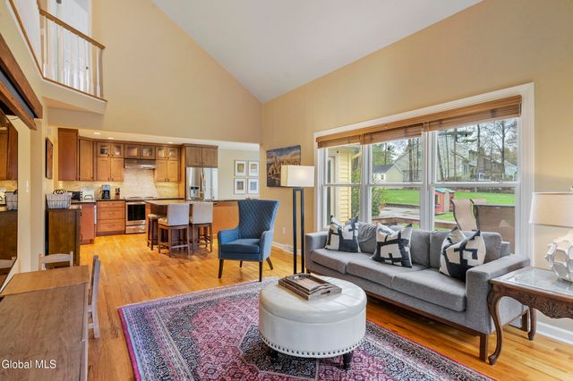 5 Horizon Drive, Saratoga Springs, NY 12866