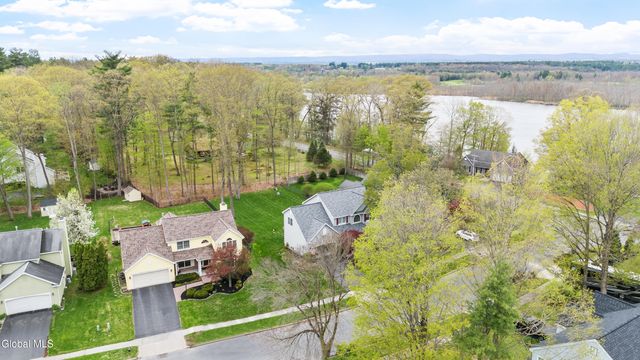 5 Horizon Drive, Saratoga Springs, NY 12866