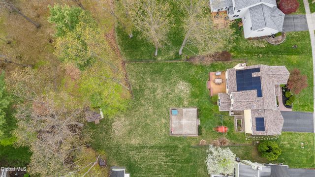5 Horizon Drive, Saratoga Springs, NY 12866