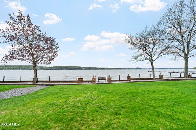 5 Horizon Drive, Saratoga Springs, NY 12866