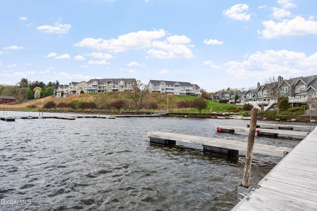 5 Horizon Drive, Saratoga Springs, NY 12866