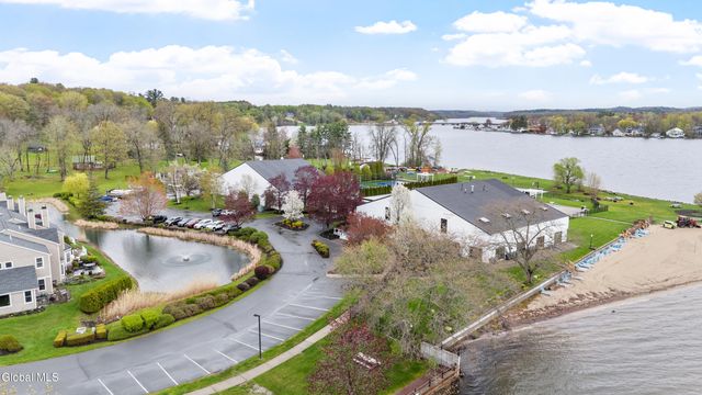 5 Horizon Drive, Saratoga Springs, NY 12866