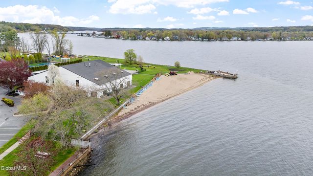 5 Horizon Drive, Saratoga Springs, NY 12866