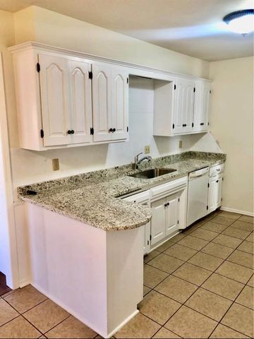 3648 Rolling Lane, Oklahoma City, OK 73110