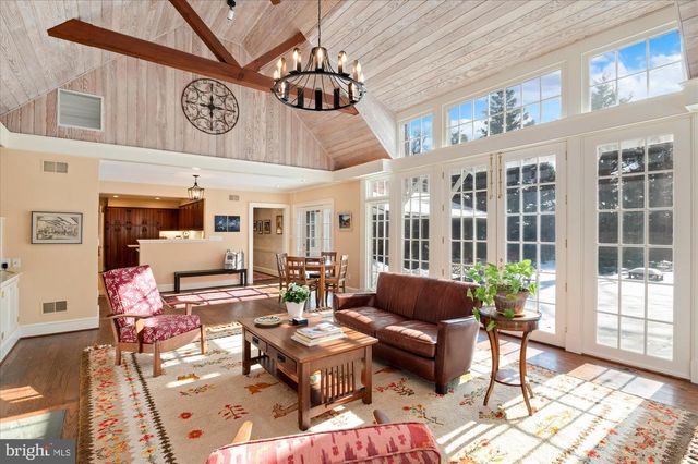 6420 BROOKSIDE DR, Chevy Chase, MD 20815