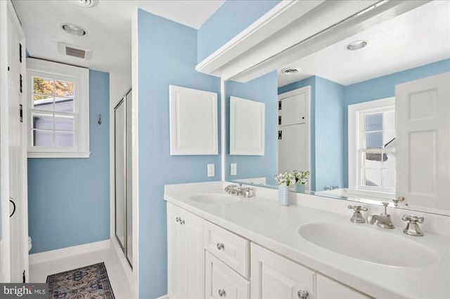 6420 BROOKSIDE DR, Chevy Chase, MD 20815