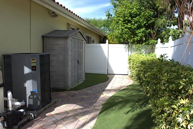 9696 Plumeria Way, Boynton Beach, FL 33436