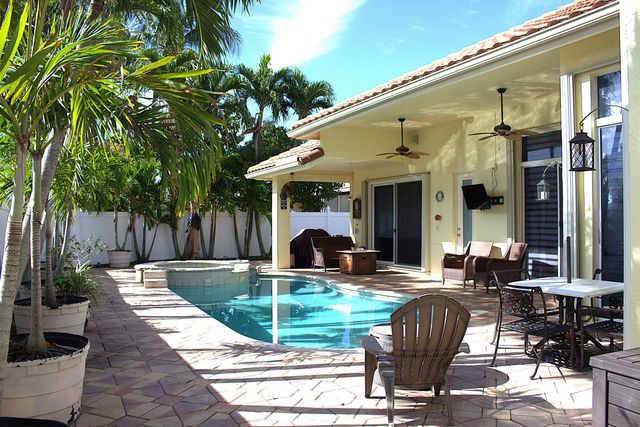 9696 Plumeria Way, Boynton Beach, FL 33436