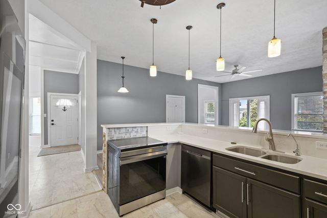 215 N Arsenal Avenue, Indianapolis, IN 46201