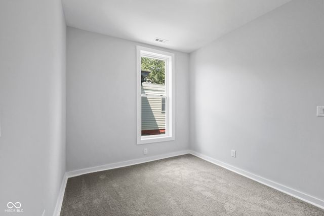 215 N Arsenal Avenue, Indianapolis, IN 46201