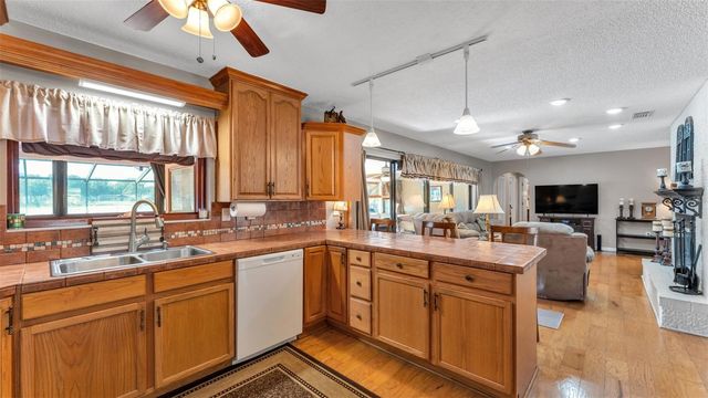 4044 THE FENWAY, Mulberry, FL 33860