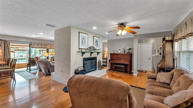 4044 THE FENWAY, Mulberry, FL 33860