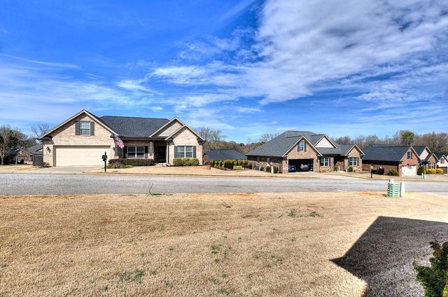 602 E Dateria Way, Inman, SC 29349