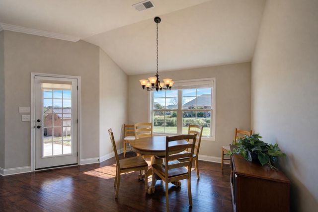 602 E Dateria Way, Inman, SC 29349