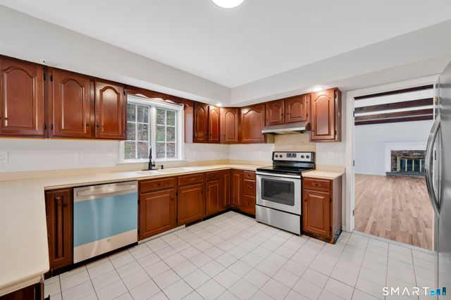 113 Laurel Hill Road, Brooklyn, CT 06234