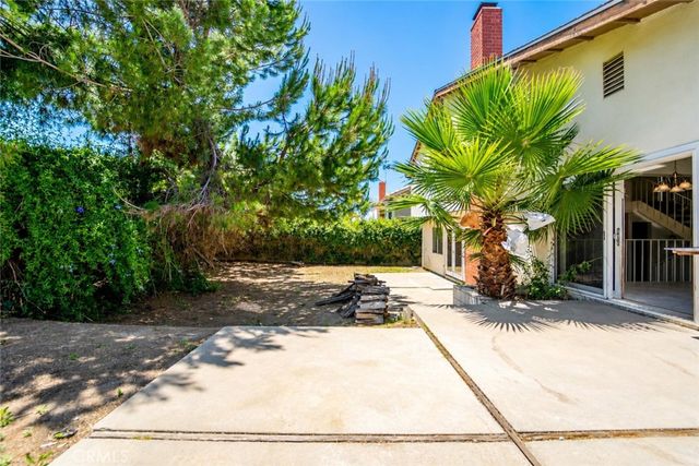 25572 Gloriosa Dr, Mission Viejo, CA 92691