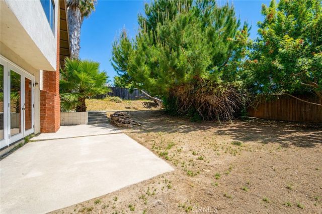 25572 Gloriosa Dr, Mission Viejo, CA 92691