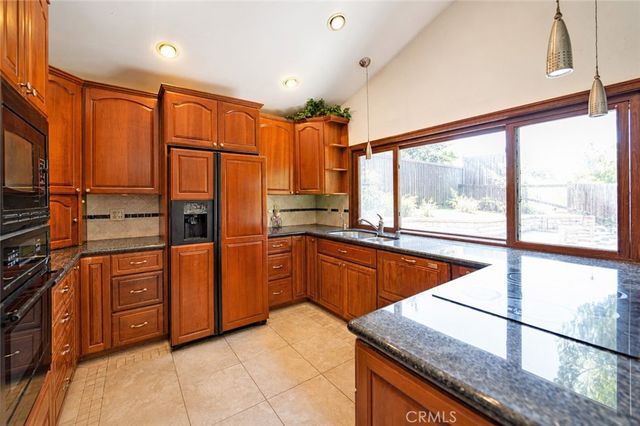 25572 Gloriosa Dr, Mission Viejo, CA 92691