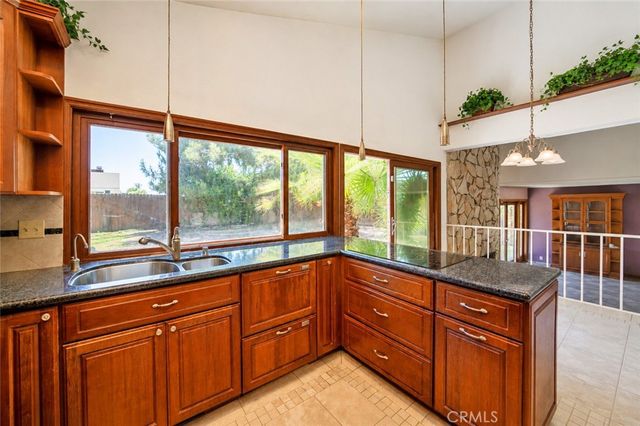 25572 Gloriosa Dr, Mission Viejo, CA 92691