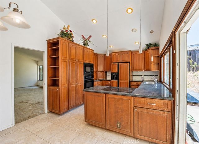 25572 Gloriosa Dr, Mission Viejo, CA 92691
