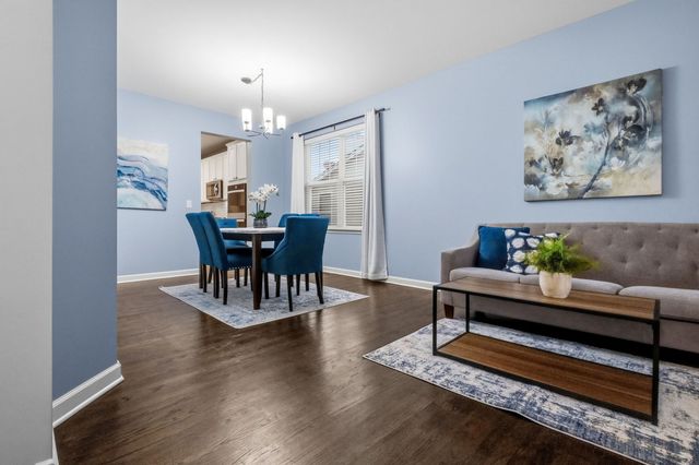 2843 Sweet Clover Way, Wauconda, IL 60084