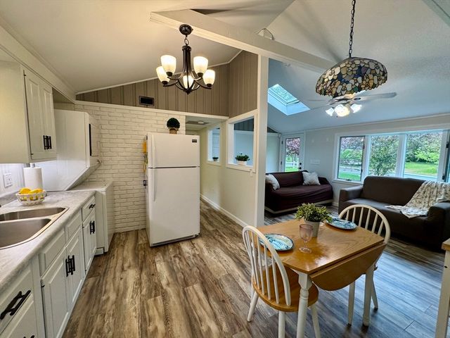 216 Cranberry Ln, Yarmouth, MA 02664