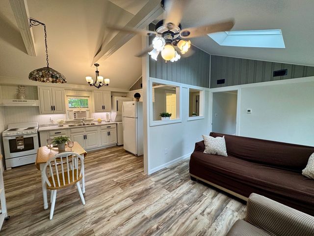 216 Cranberry Ln, Yarmouth, MA 02664