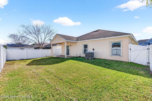 482 Hollow Glen Drive, Titusville, FL 32780