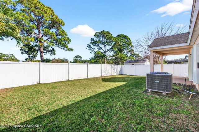 482 Hollow Glen Drive, Titusville, FL 32780