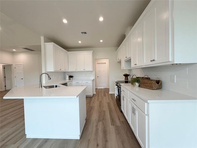 9676 Bryan Road, Shawnee, OK 74804