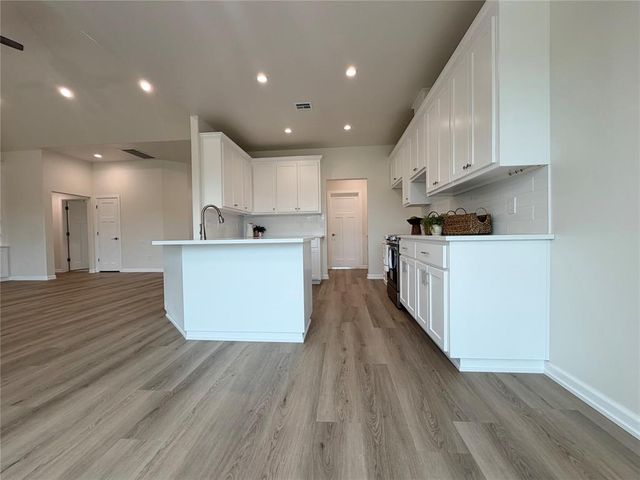 9676 Bryan Road, Shawnee, OK 74804
