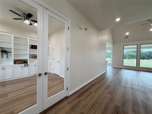9676 Bryan Road, Shawnee, OK 74804