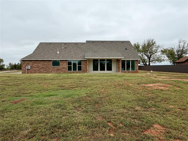 9676 Bryan Road, Shawnee, OK 74804