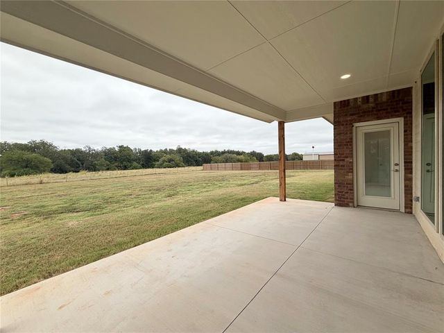 9676 Bryan Road, Shawnee, OK 74804