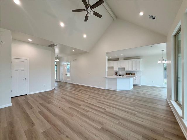 9676 Bryan Road, Shawnee, OK 74804