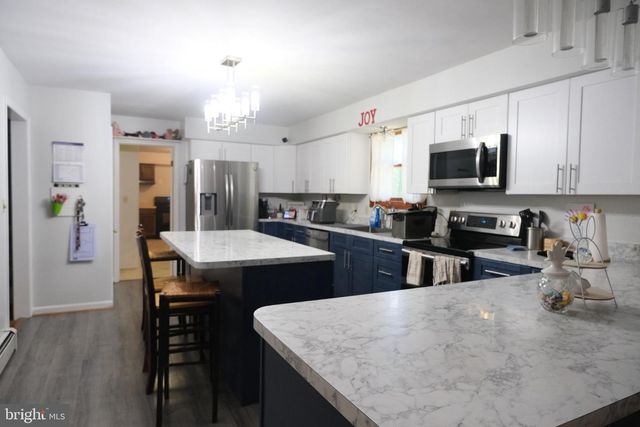6441 WOODBINE RD, Woodbine, MD 21797