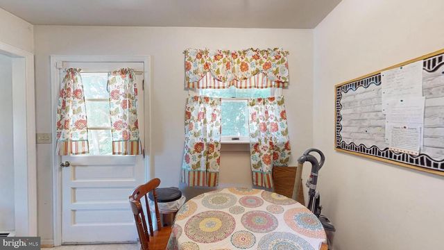 6441 WOODBINE RD, Woodbine, MD 21797